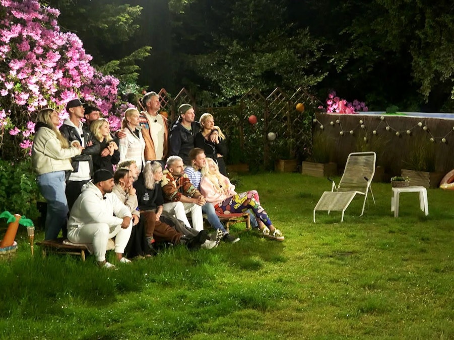Im „Sommerhaus der Stars“ bei RTL treten prominente Paare gegeneinander an.