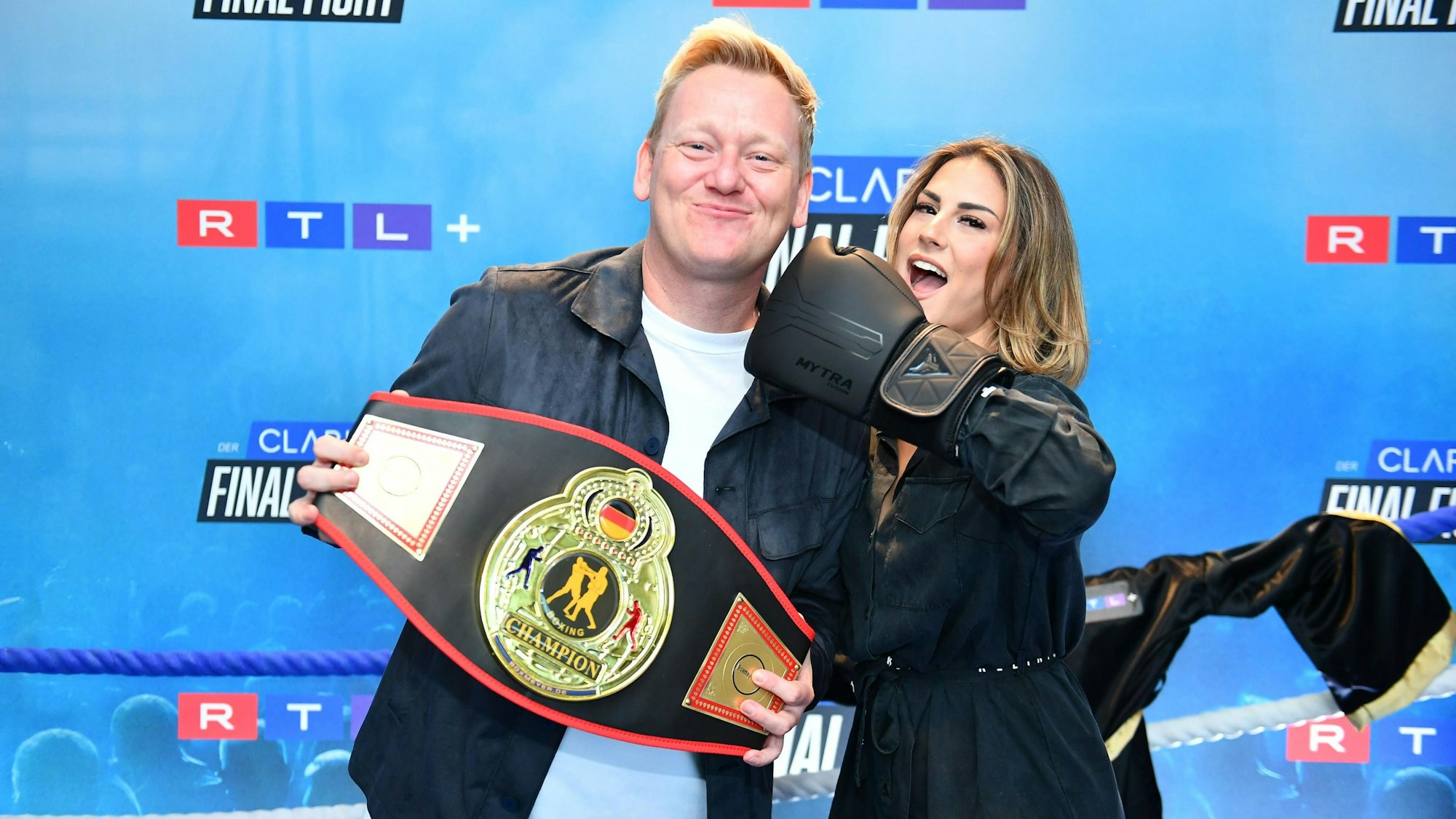 Jens Knossalla und Mia Mitrou