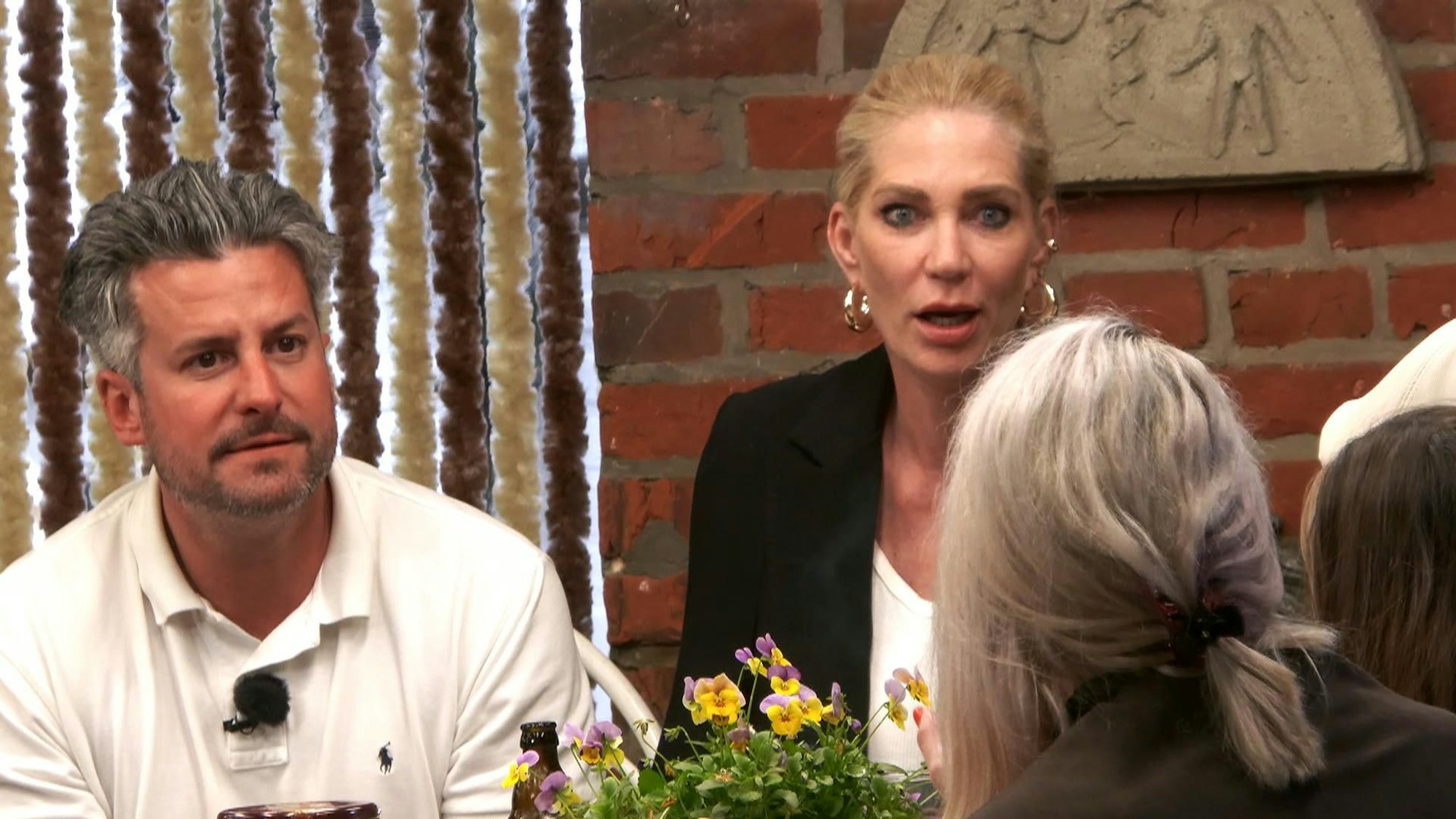 Tobias Pankow und Sarah Kern im „Sommerhaus der Stars“.