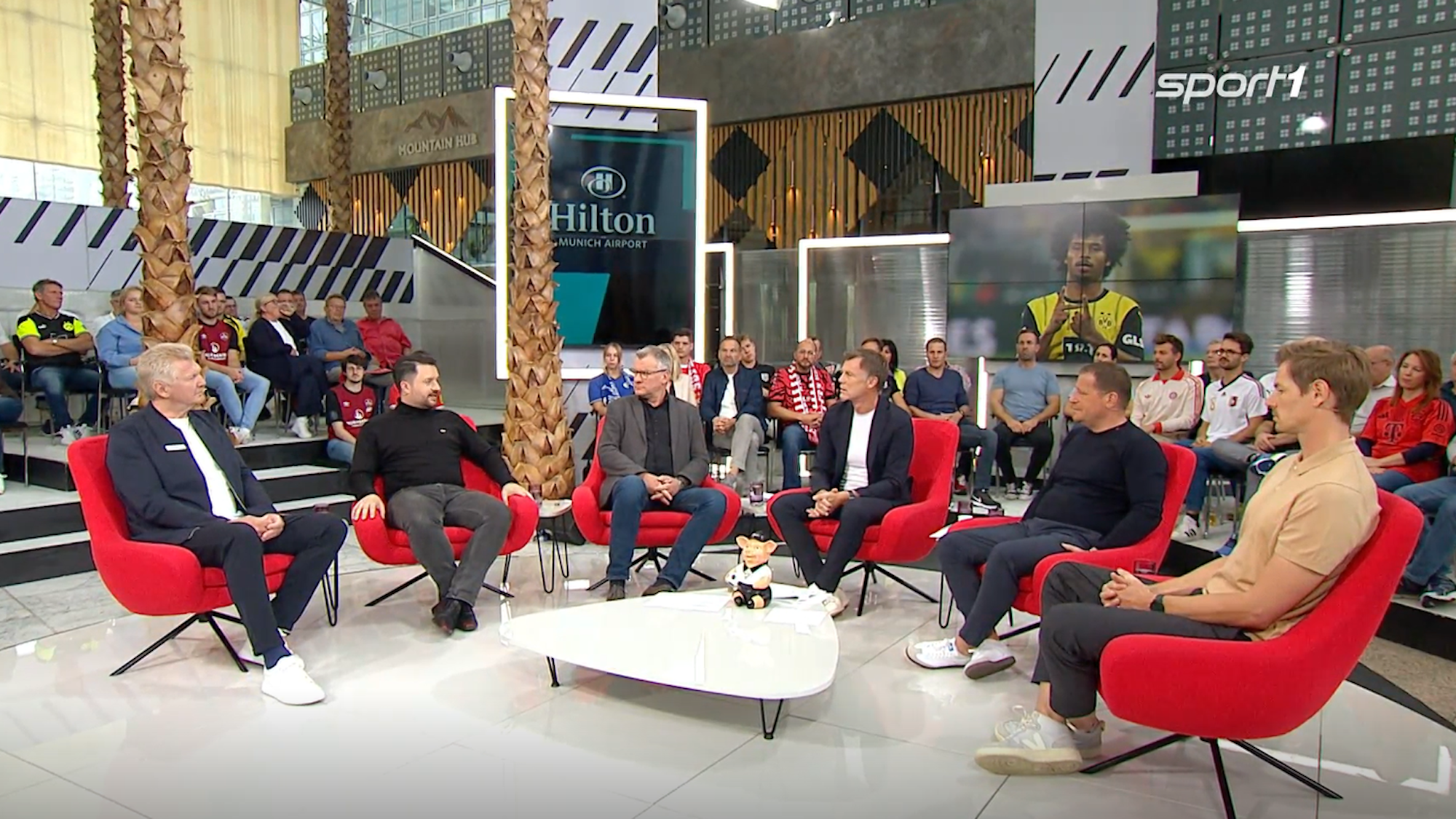 Thomas Helmer moderierte am Sonntag den Sport1-„Doppelpass“.