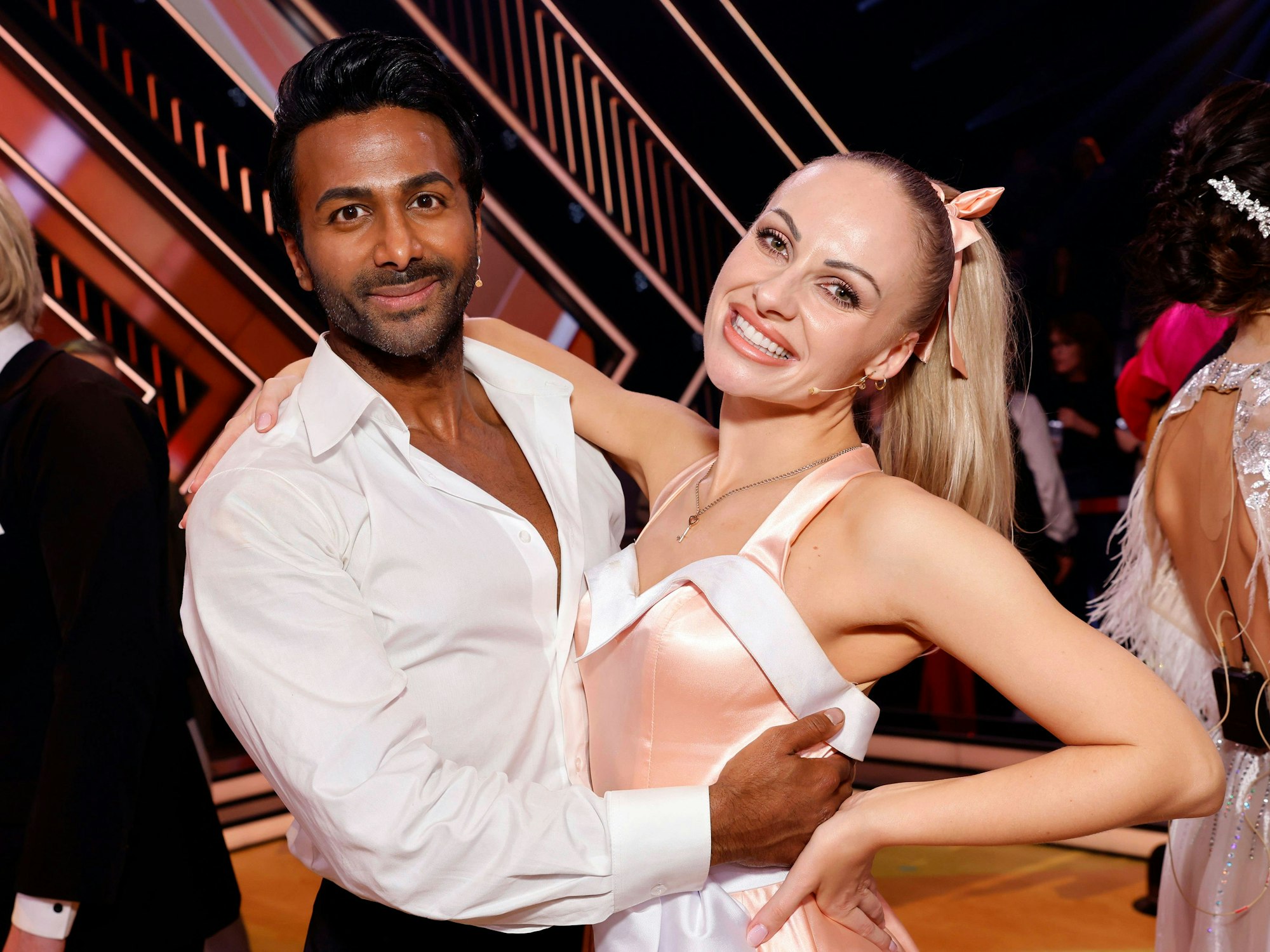 Biyon Kattilathu und Profitänzerin Marta Arndt bei der 17. Staffel der RTL-Tanzshow „Let’s Dance“.