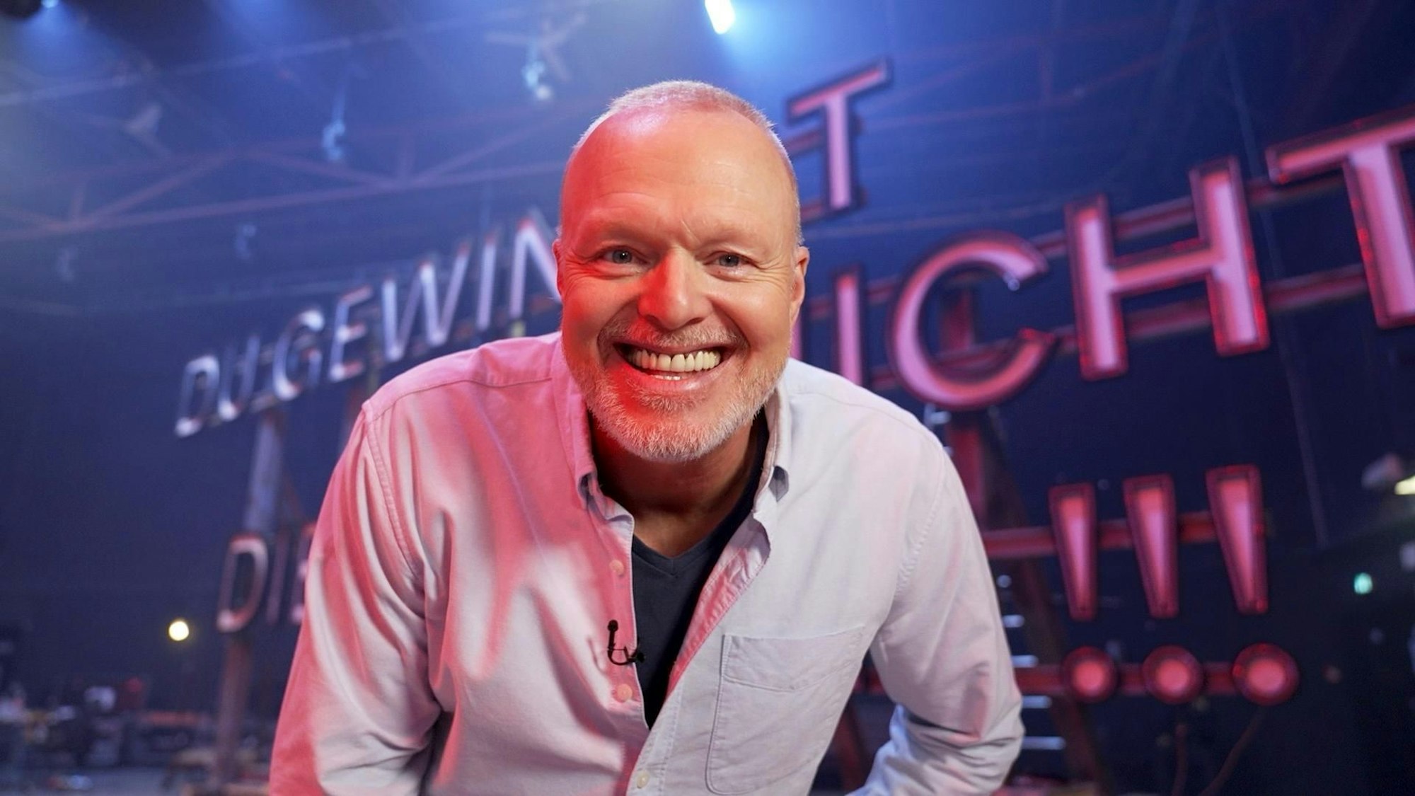 Am Mittwoch geht es bei RTL+ los: Stefan Raab geht mit seiner neuen Show „Du gewinnst hier nicht die Million bei Stefan Raab“ an den Start.