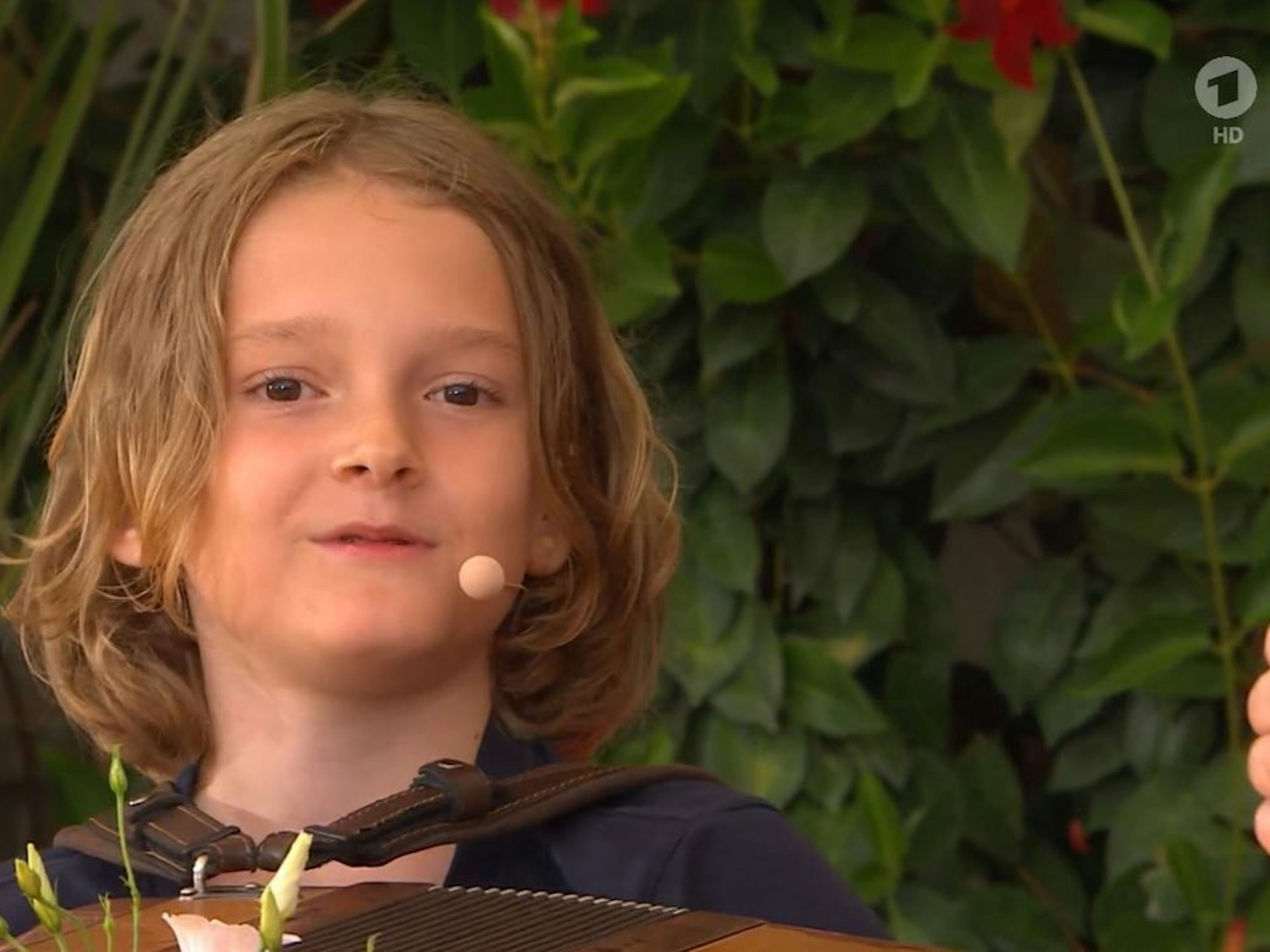 Der neunjährige Gast Sebastian unterhielt bei „Immer wieder sonntags” das Publikum mit seiner lustigen Art.