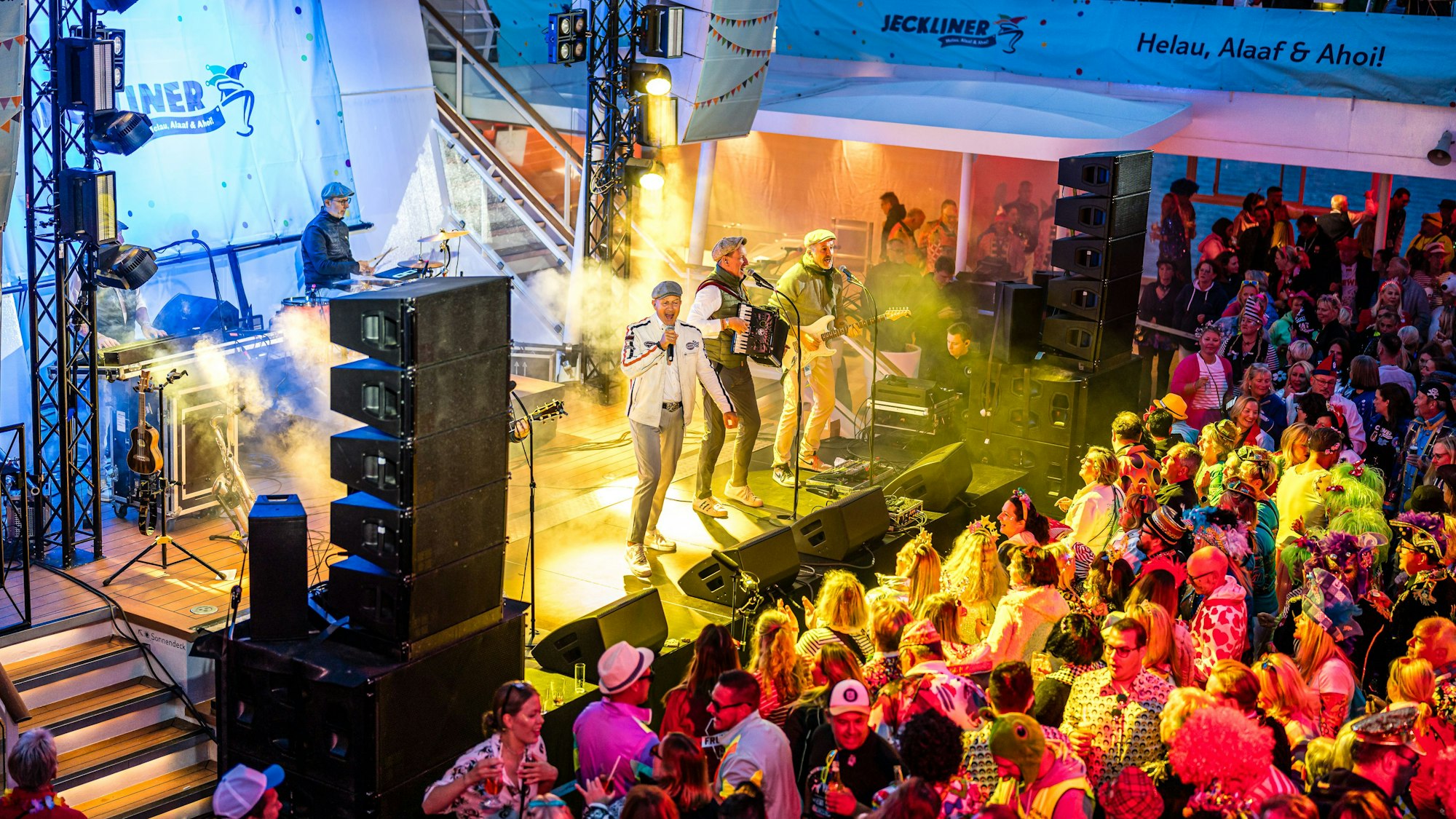 Die Klüngelköpp beim Auftritt.