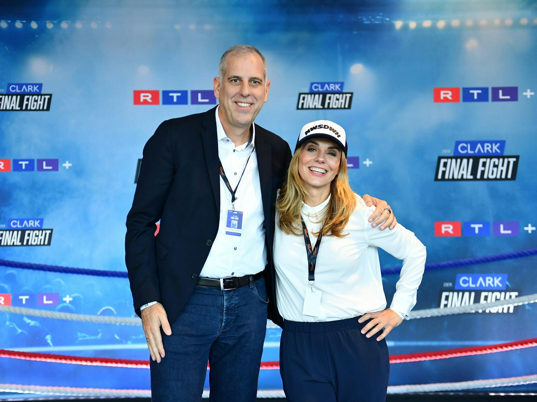 Inga Leschek (COO RTL) und Stephan Schmitter (CEO RTL) strahlen nach dem gelungenen TV-Comeback von Stefan Raab bei RTL.