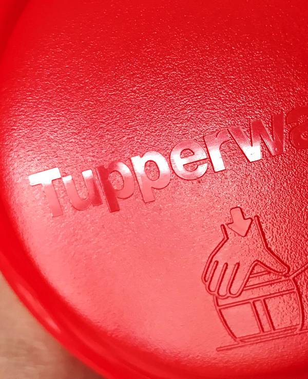 Das Unternehmen Tupperware aus Orlando im sonnigen Florida steckt tief in der Krise.