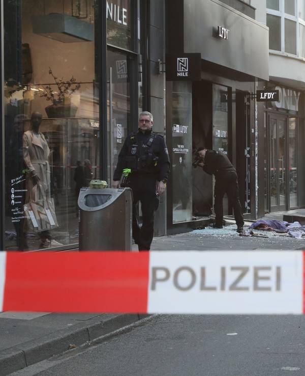 Das Foto zeigt den Anschlagsort auf der Ehrenstraße am 18. September 2024.