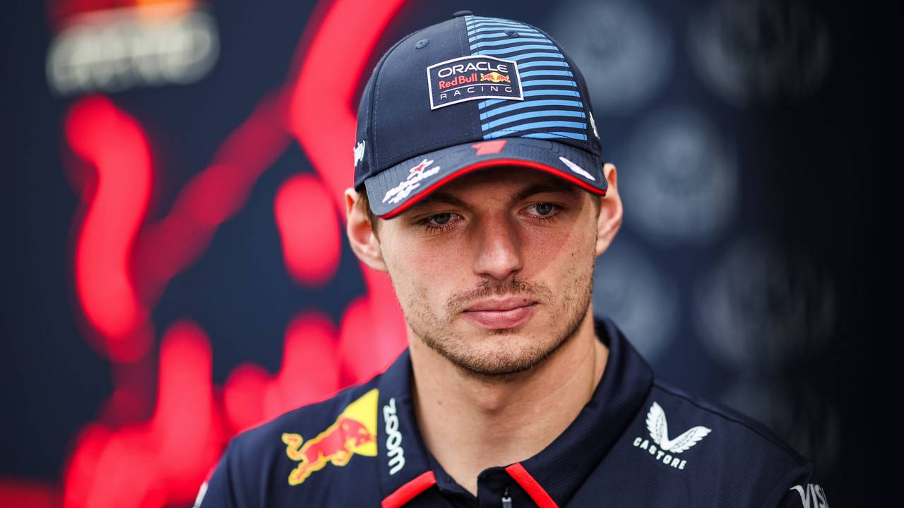 Max Verstappen während eines Interviews im Rahmen des Singapur Grand Prix.