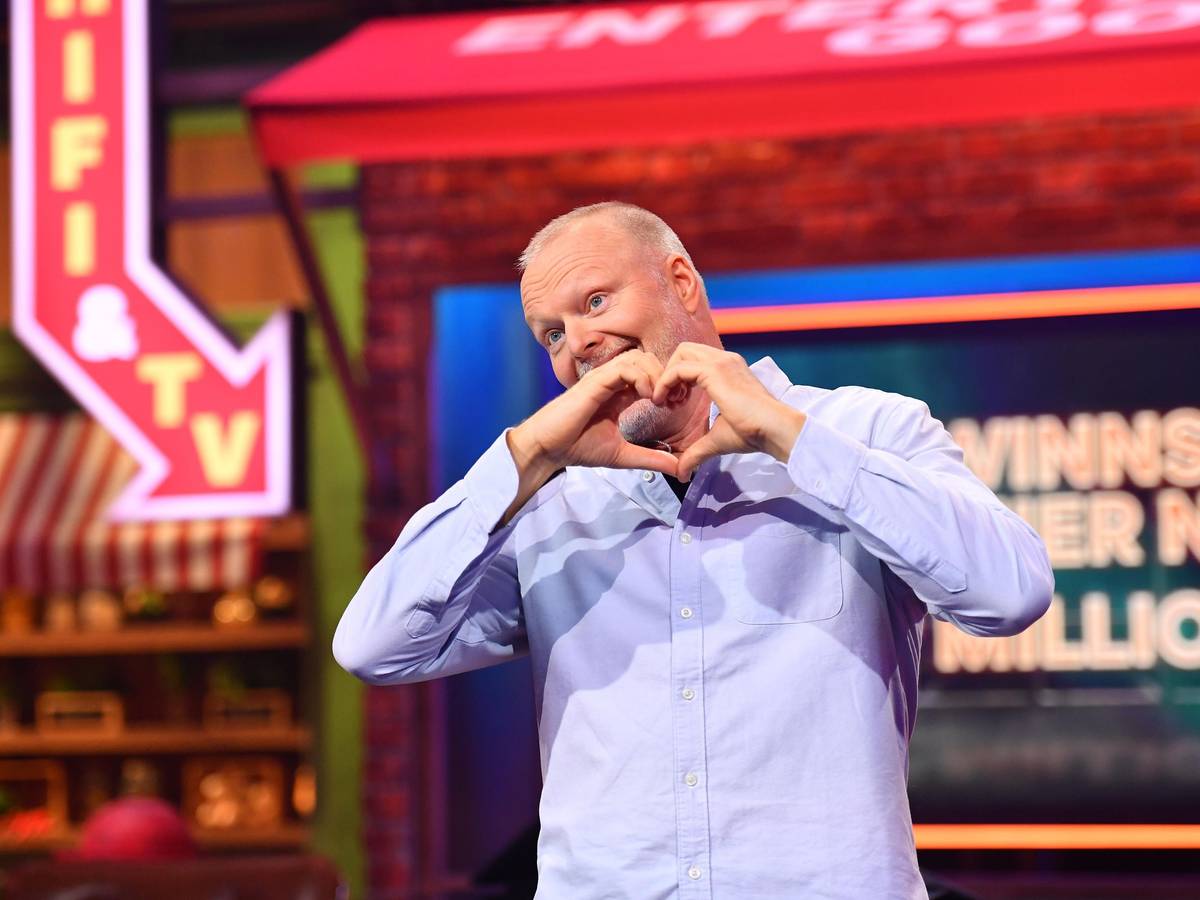 Stefan Raab in seiner neuen Show „Du gewinnst hier nicht die Million bei Stefan Raab“