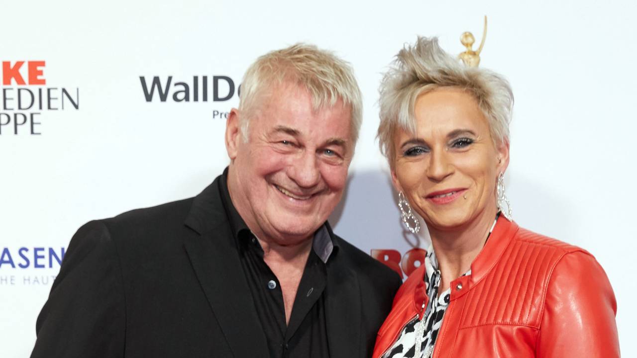 Heinz Hönig, Schauspieler, und seine Frau Annika kommen zur Verleihung „Goldene Bild der Frau“ der Funke Mediengruppe.