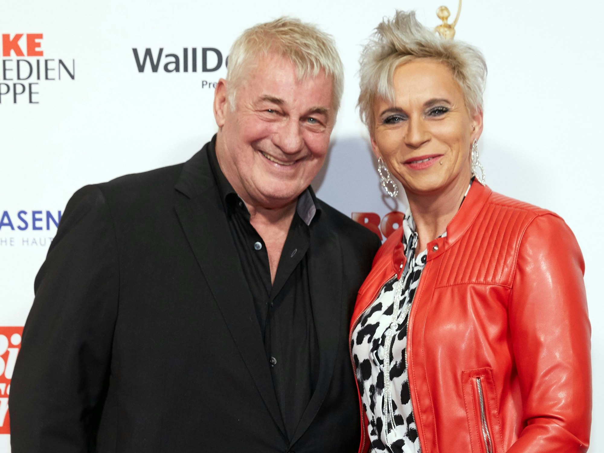 Heinz Hönig, Schauspieler, und seine Frau Annika kommen zur Verleihung „Goldene Bild der Frau“ der Funke Mediengruppe.