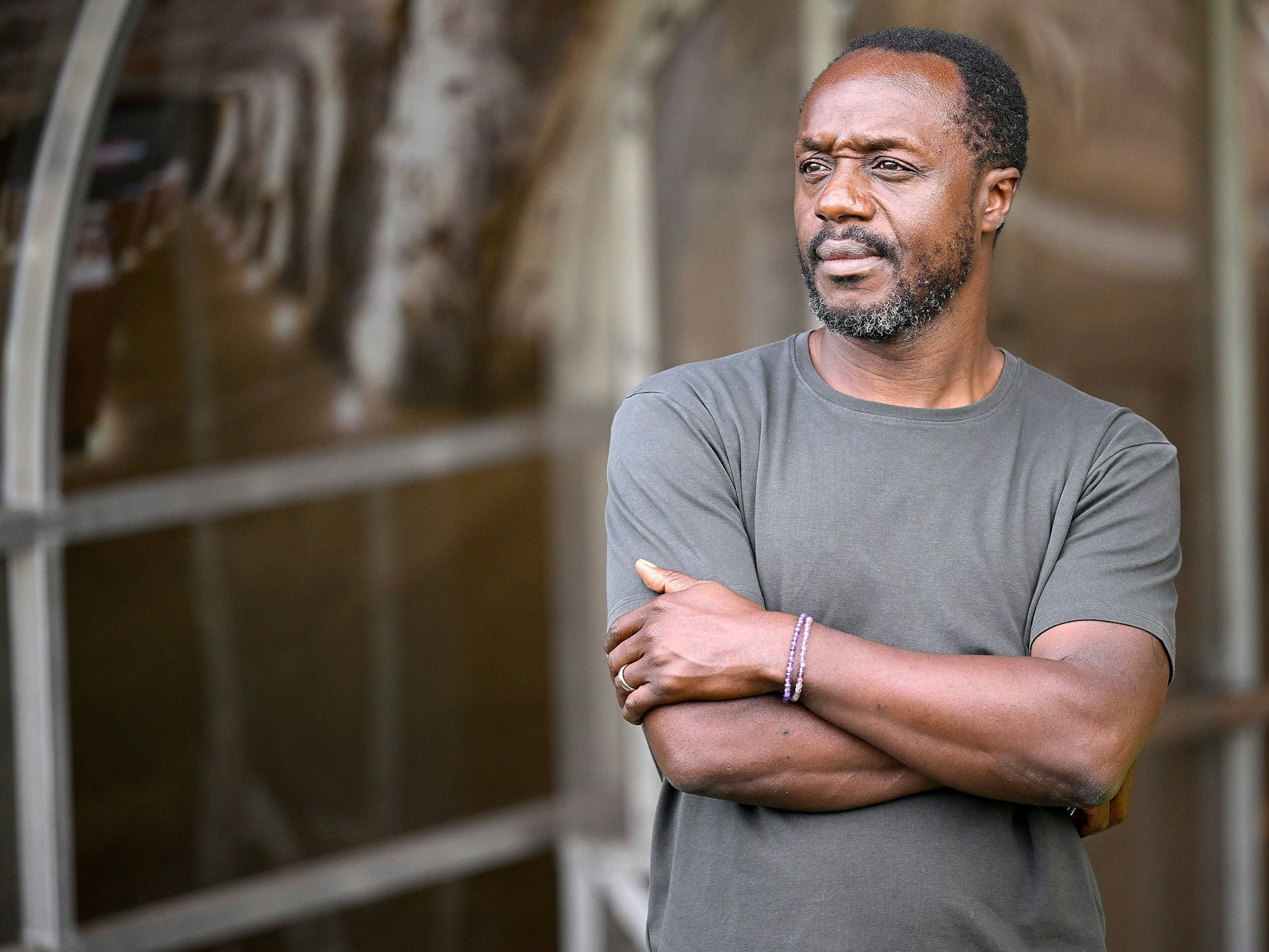 Kaderplaner verfolgt das Spielgeschehen.