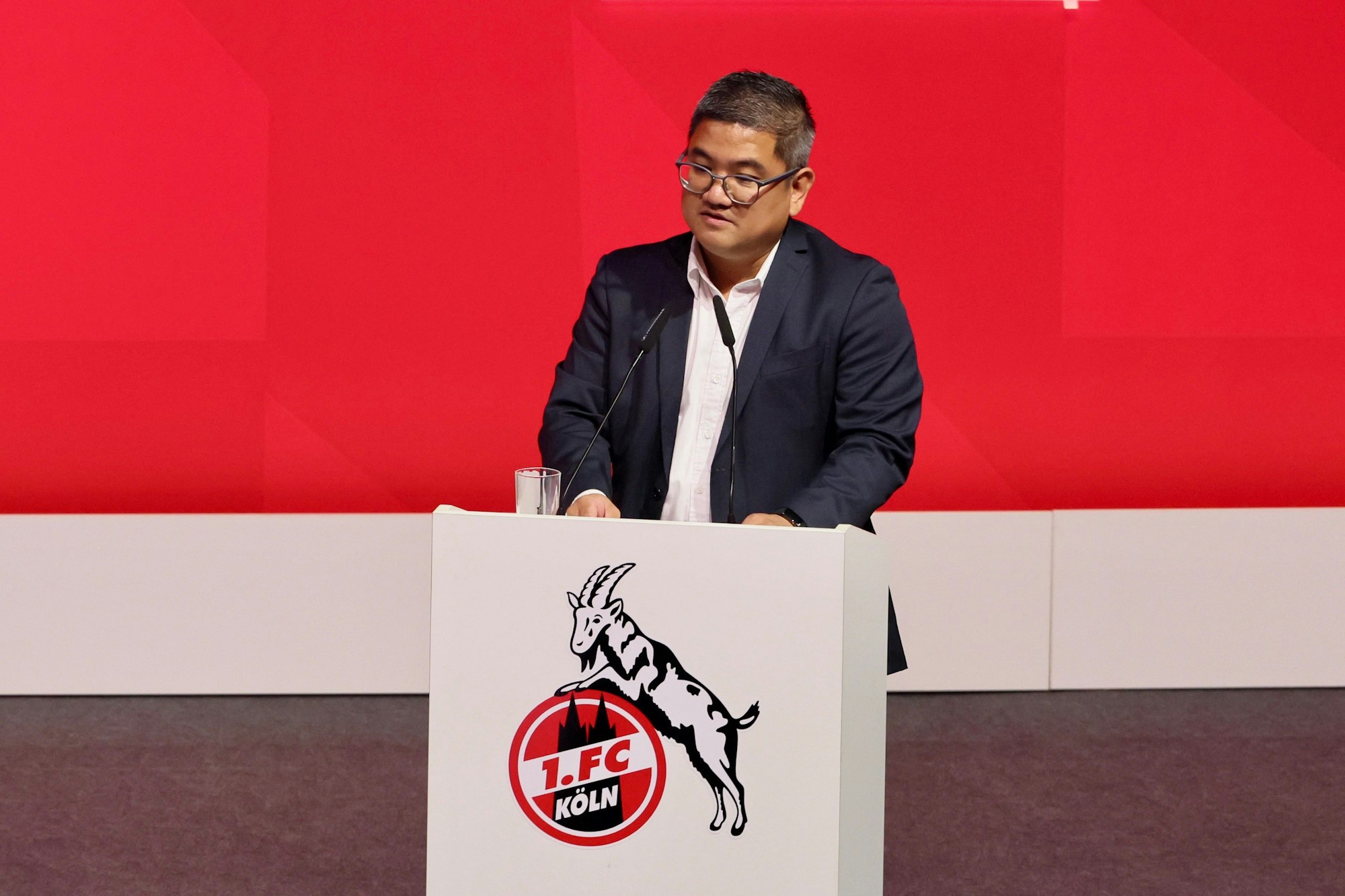 Ho-Yeon Kim bei der Mitgliederversammlung 2024.