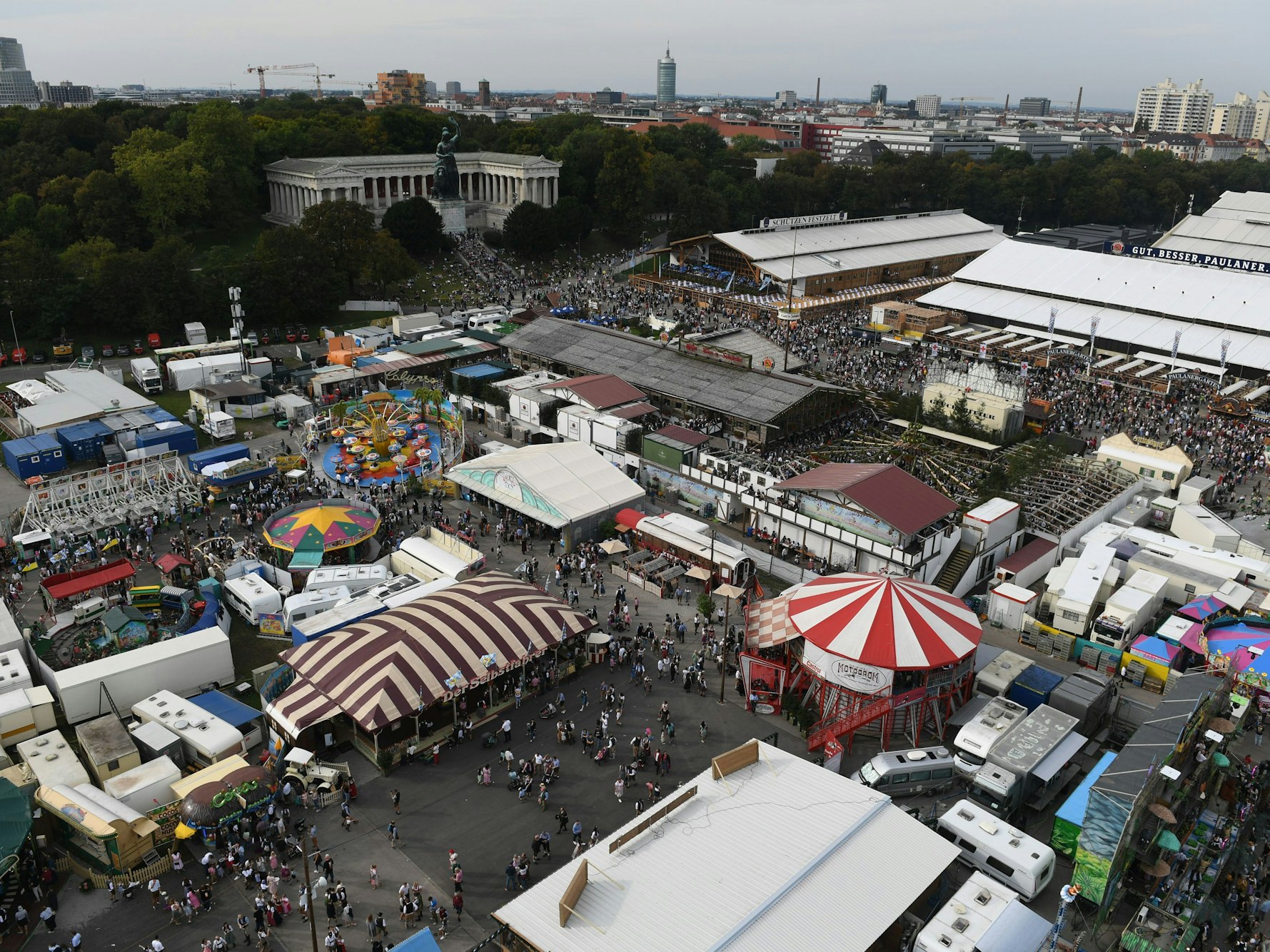 Das 189. Oktoberfest findet vom 21. September bis 6. Oktober 2024 auf der Münchner Theresienwiese statt.