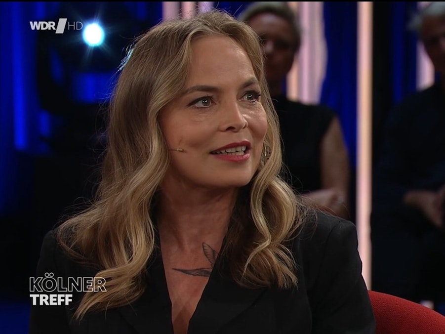 Regina Halmich spricht im "Kölner Treff" am Freitagabend (27. September) im WDR über ihren Kampf gegen Stefan Raab.