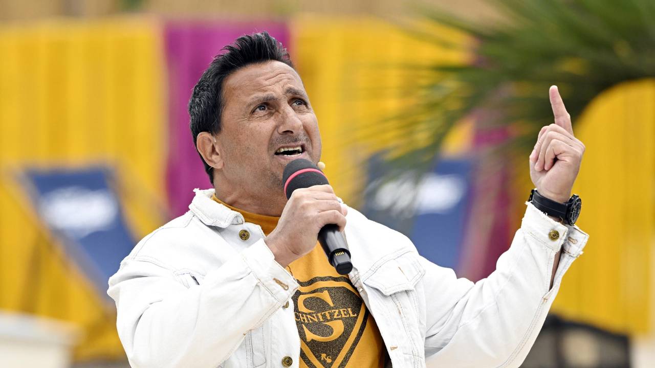 Roland Bartsch (53) aus Wuppertal nimmt am DSDS-Casting 2024 teil.