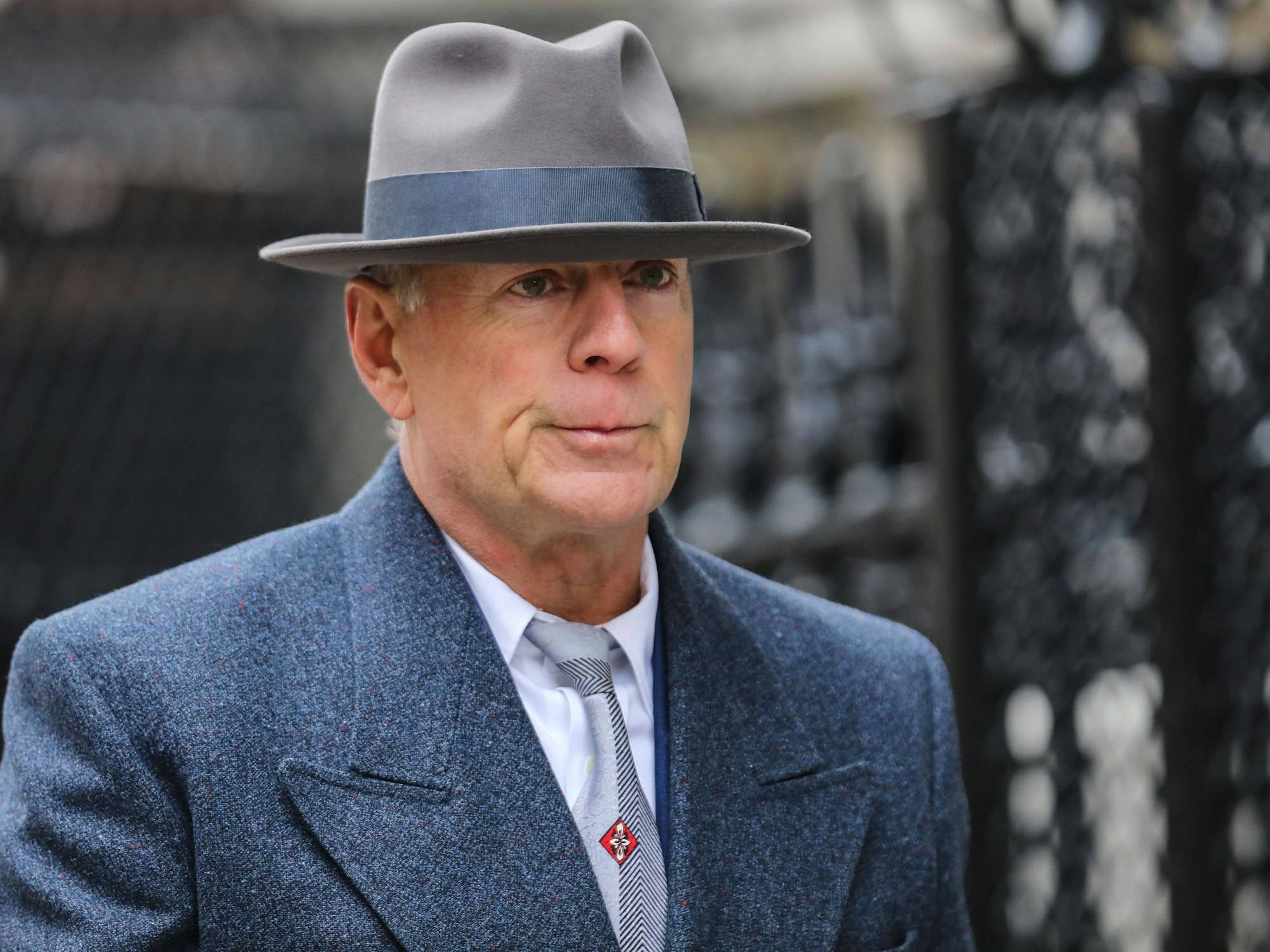 US-Schauspieler Bruce Willis während der Dreharbeiten zu dem Film "Motherless Brooklyn" in Manhattan. (zu dpa: «Familie: Bruce Willis beendet wegen Krankheit Schauspiel-Karriere ») +++ dpa-Bildfunk +++