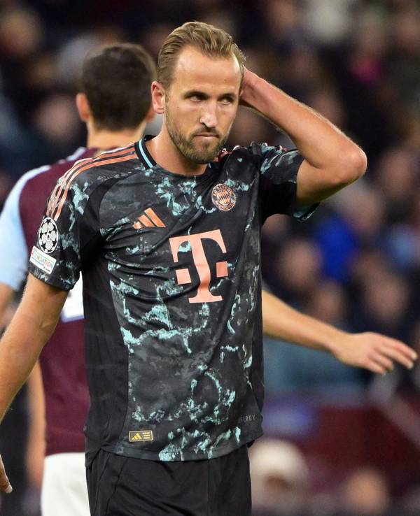 Münchens Harry Kane reagiert.