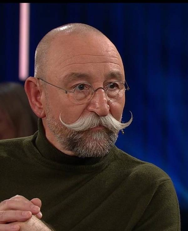 Moderator Horst Lichter ist am Freitagabend (4. Oktober) zu Gast im "Kölner Treff" im WDR.