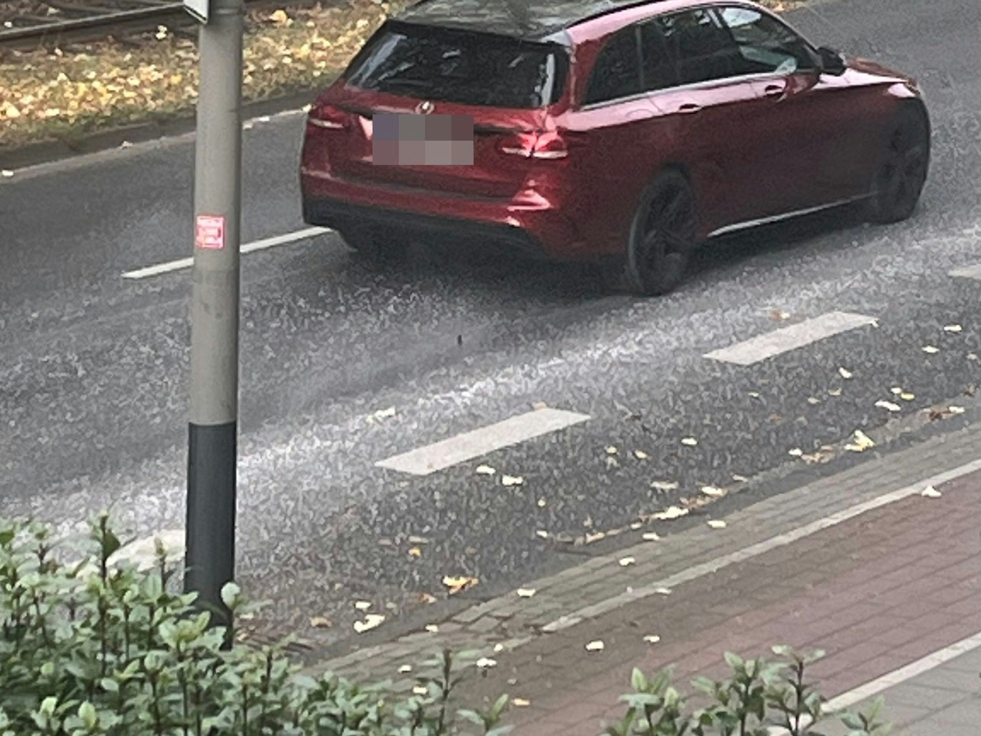 Auf dem Stadtwaldgürtel wurde Salz gestreut.