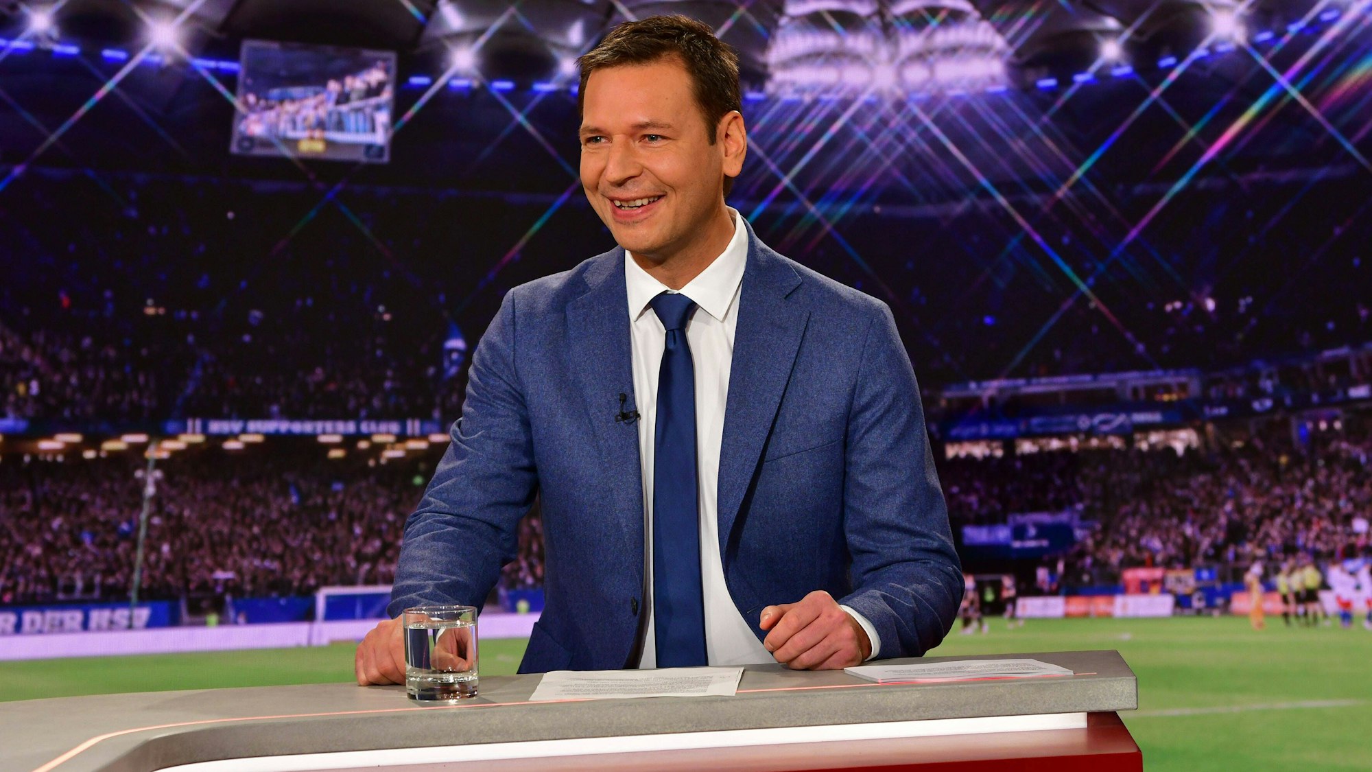 Moderator Martin Roschitz in der Sendung Sportclub