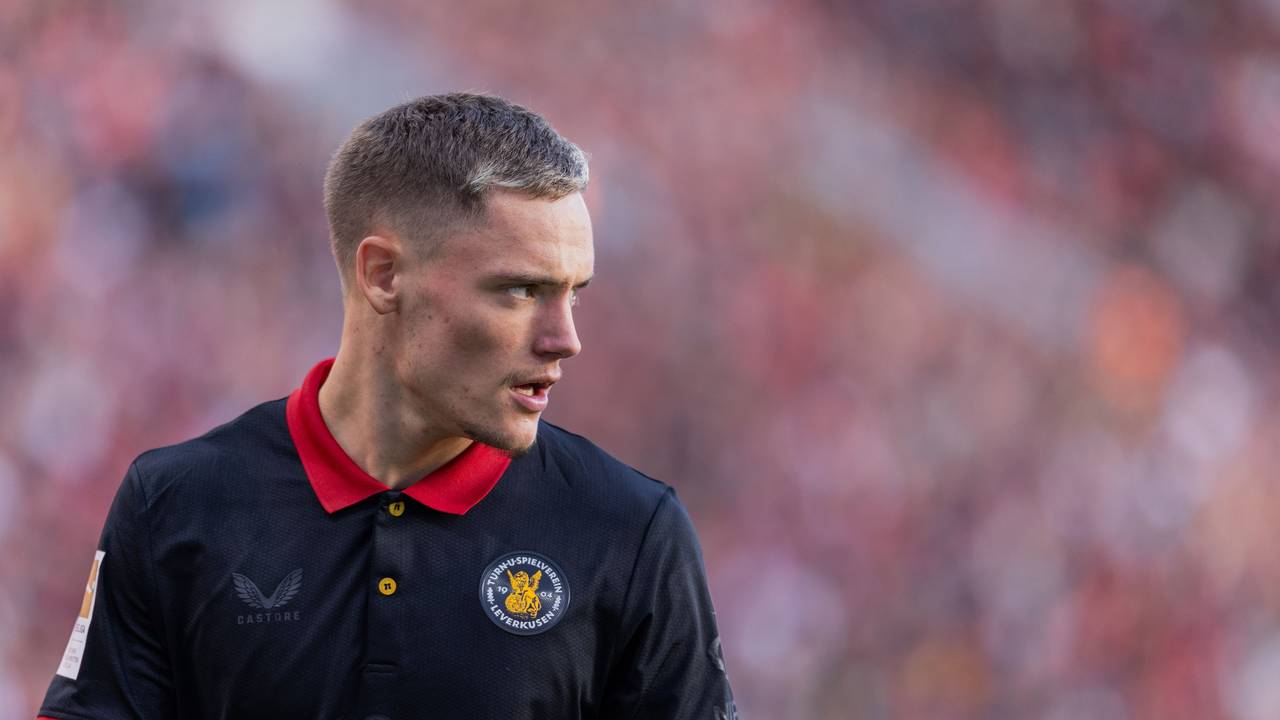 Florian Wirtz beim Spiel gegen Holstein Kiel.
