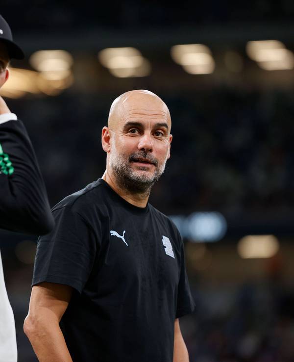 Thomas Tuchel mit seinem Trainerkollegen Pep Guardiola.