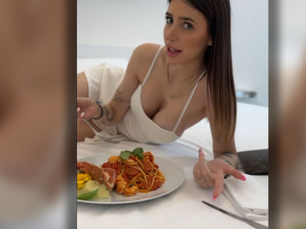 Michelle Comi provoziert erneut. Die Influencerin, die auch auf OnlyFans aktiv ist, hat eine Online-Spendenaktion gestartet, um eine Brustvergrößerung zu finanzieren.