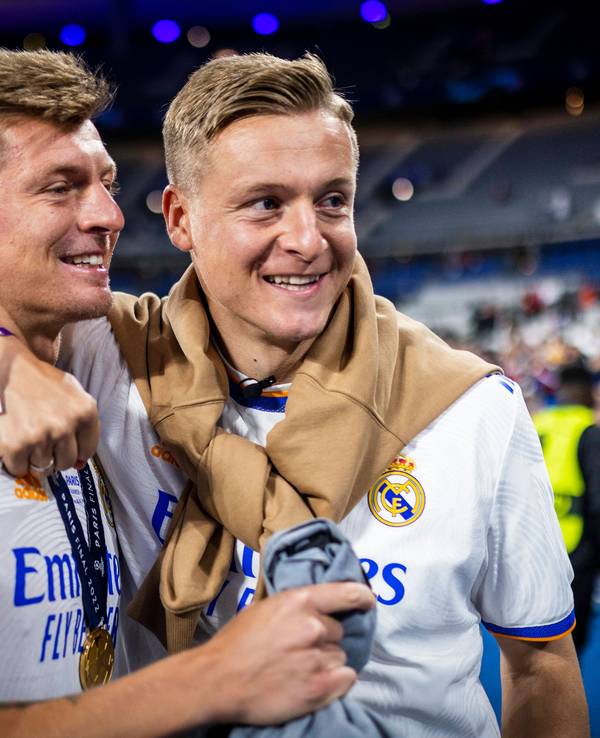 Toni und Felix Kroos feiern den Champions-League-Sieg von Real Madrid..