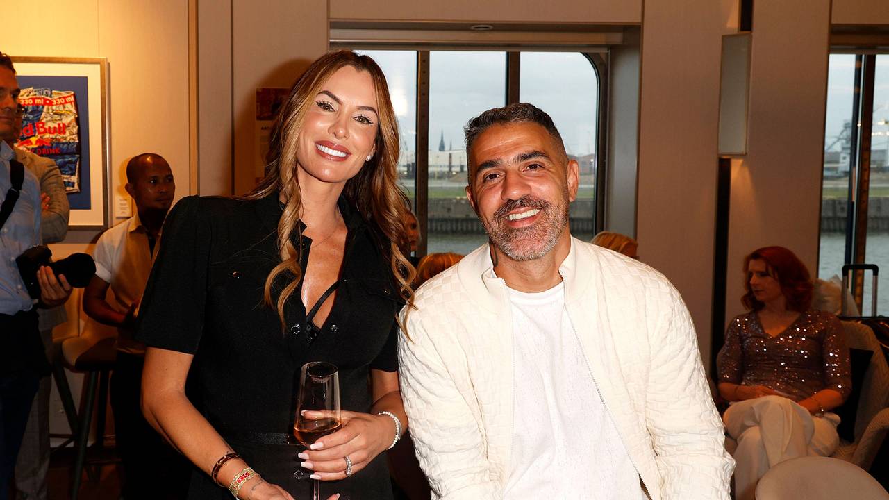 Bushido und seine Ehefrau Anna-Maria Ferchichi lachen