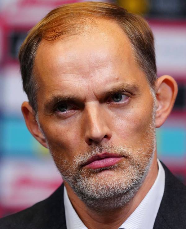 Thomas Tuchel guckt