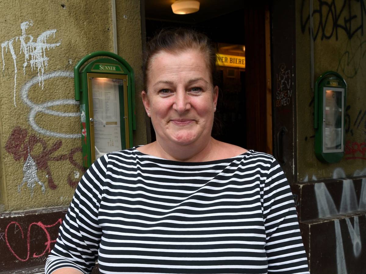 Maureen Wolf betreibt das Lokal „Bei Oma Kleinmann“ auf der Zülpicher Straße.