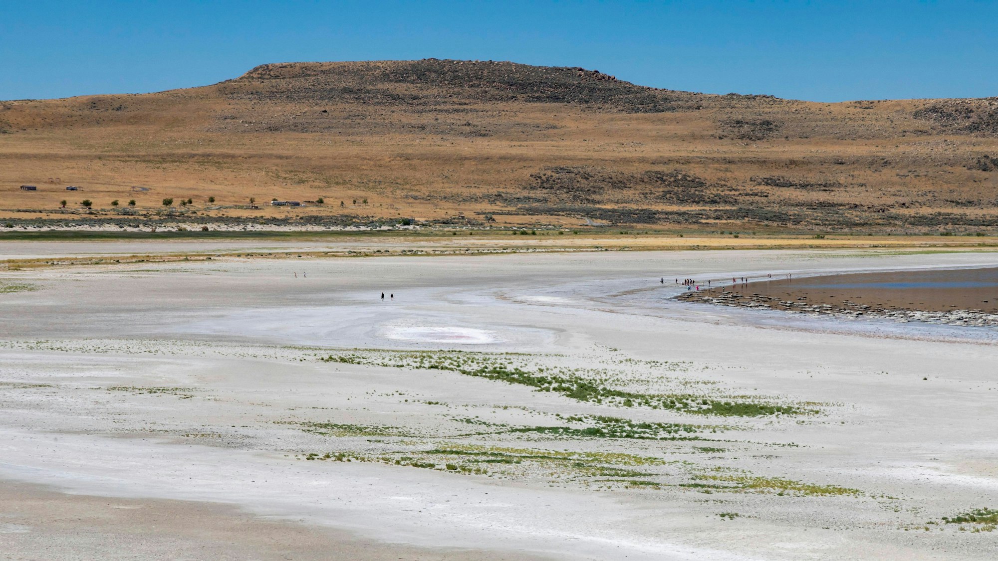 Der Wasserstand des Großen Salzsee in Utah ist auf einen historischen Tiefstand gesunken.