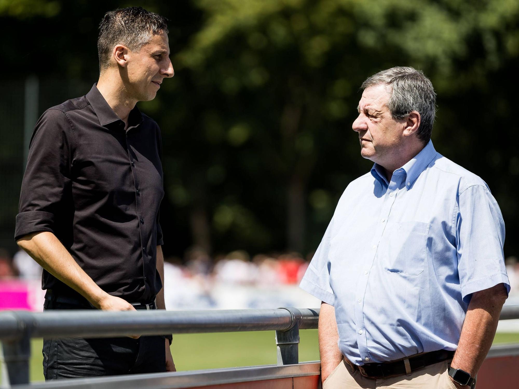 Christian Keller, Geschäftsfuehrer beim 1. FC Köln und Werner Wolf, Präsident des 1. FC Köln am Geißbockheim.