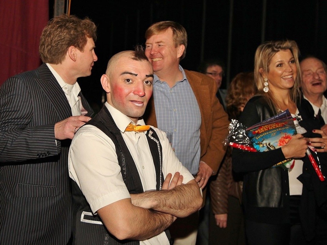 Ilja Smitt (links) mit seinem Zirkusfreund König Willem-Alexander (rechts)