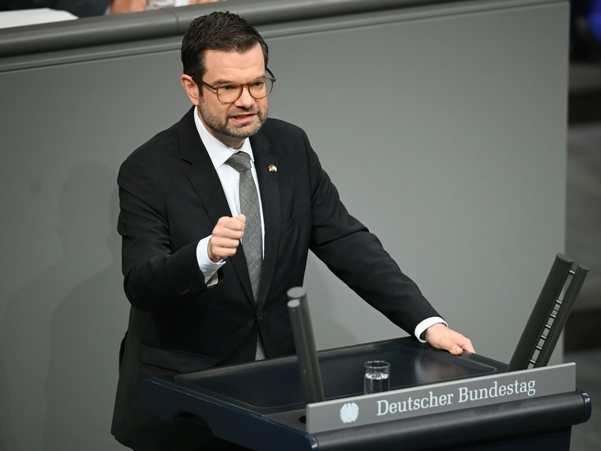 Marco Buschmann (FDP), Bundesminister der Justiz, spricht am 10. Oktober 2024 im Bundestag.