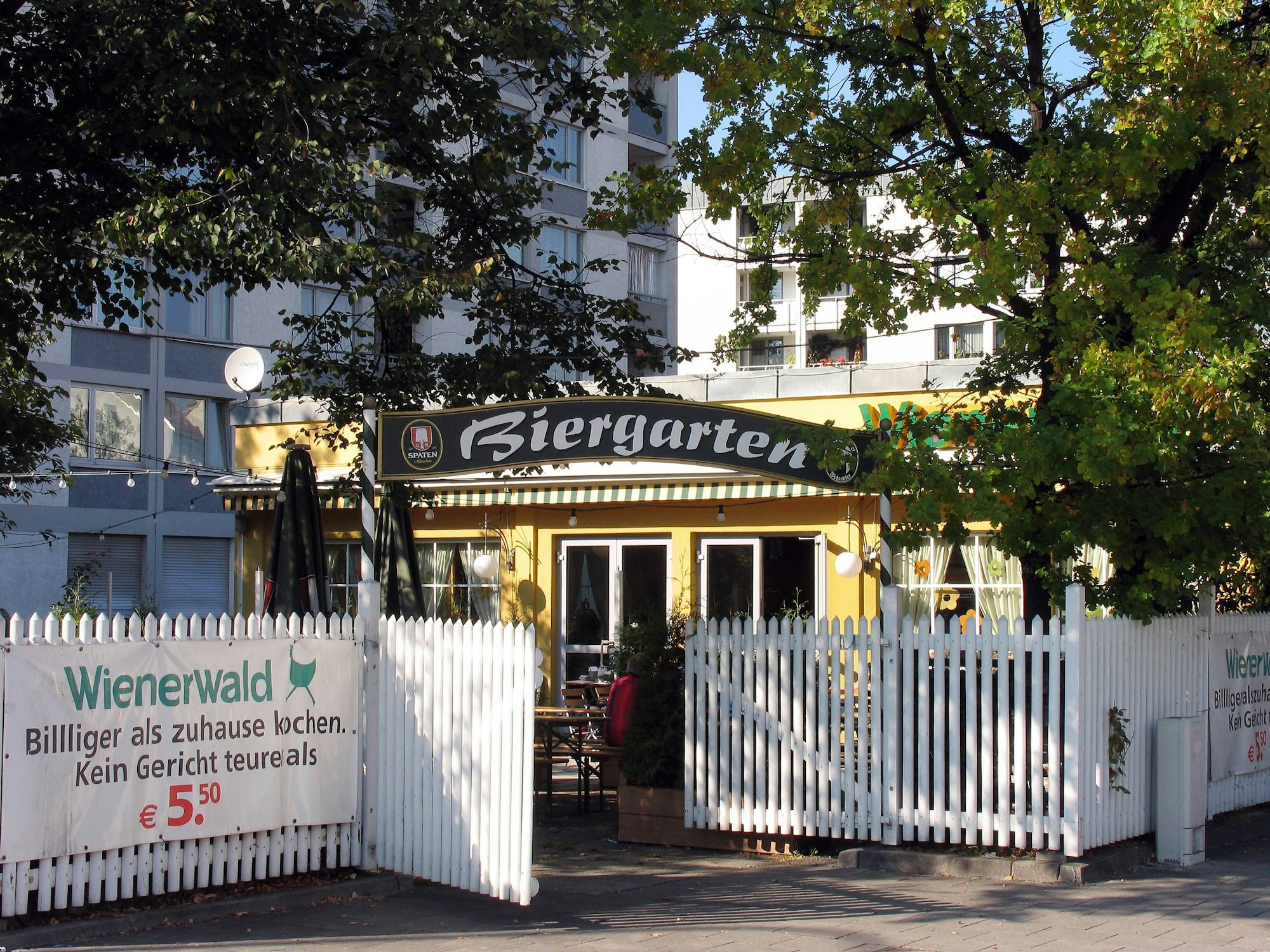 Wienerwald in München (2005): Damals dominierte die Restaurantkette noch das Bild in vielen europäischen Städten. imago/M.Zettler
