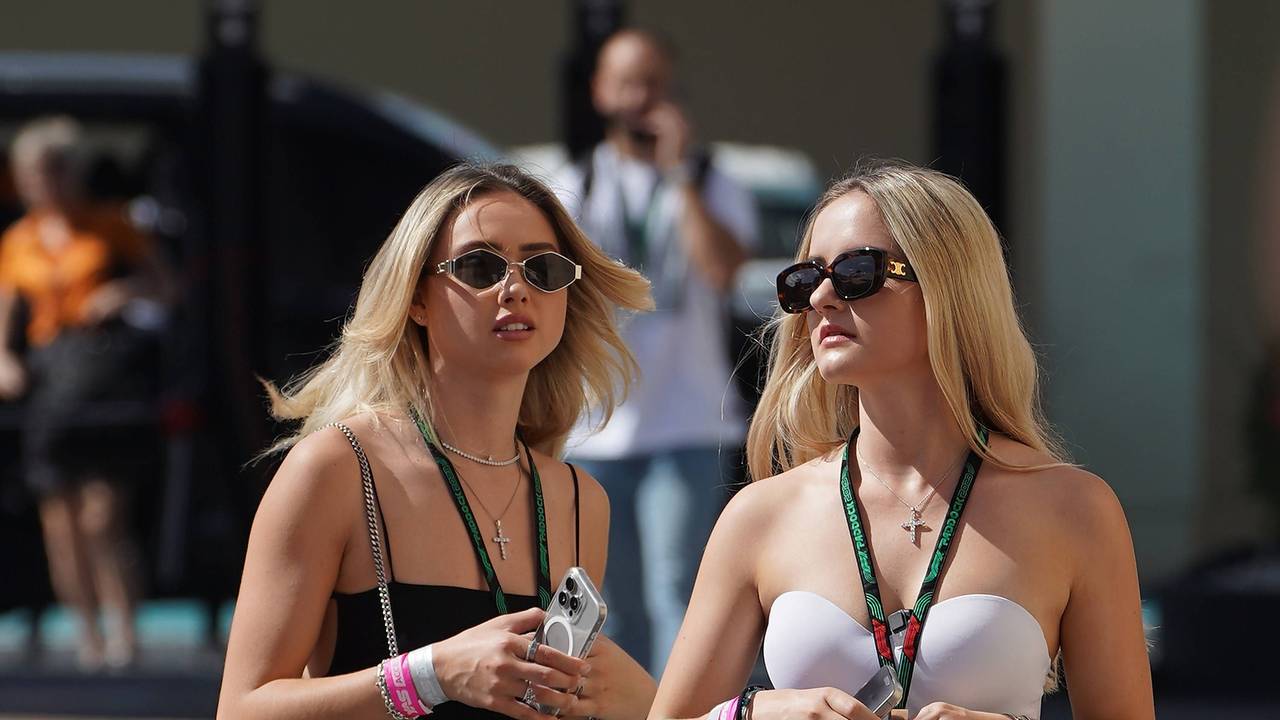 Davina Geiss (r.) mit Schwester Shania Geiss im November 2023 bei der Formel 1 in Abu Dhabi