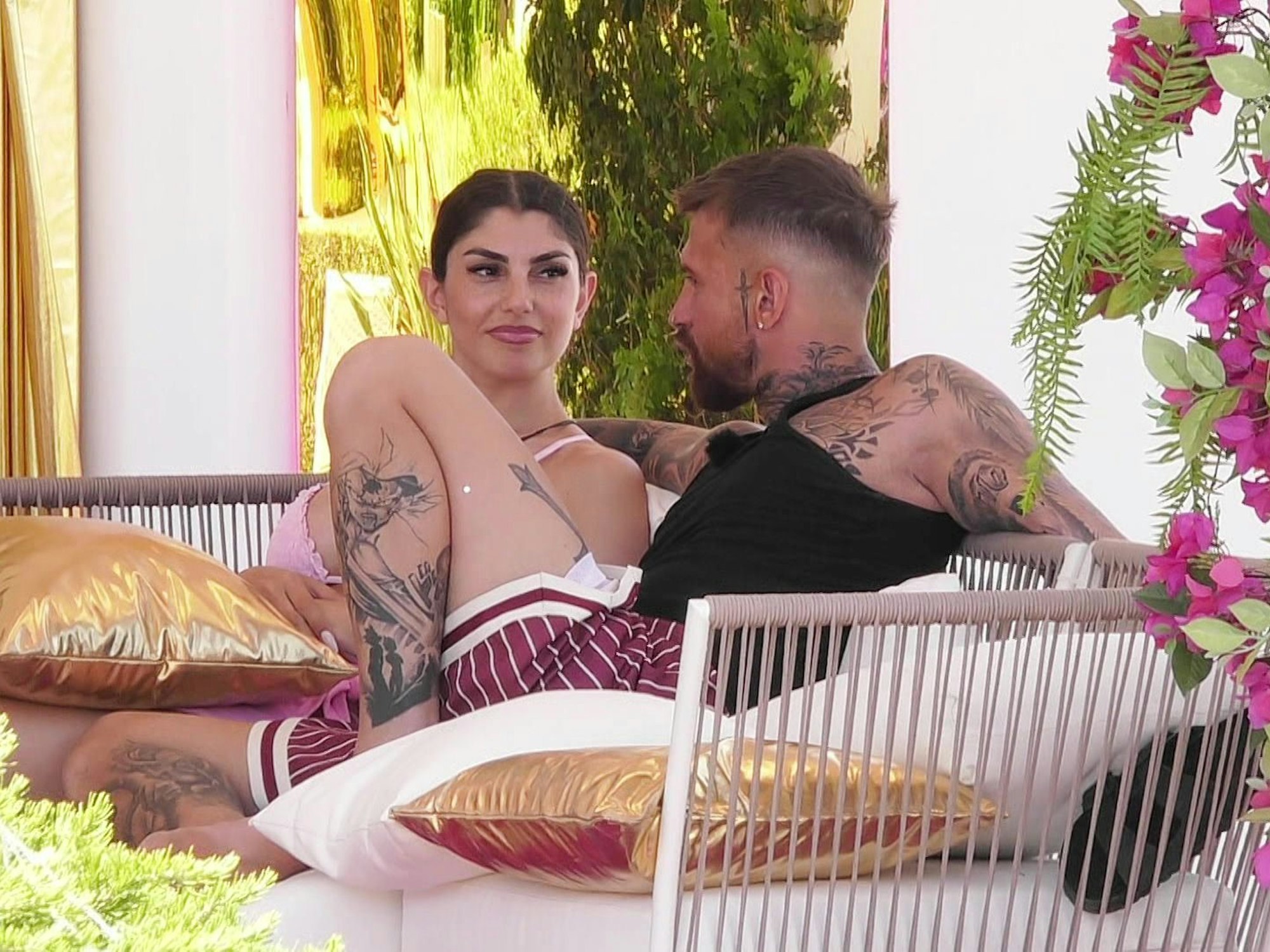 Yeliz Koc und Gigi Birofio nehmen beide an der aktuellen Staffel „Love Island VIP“ teil.