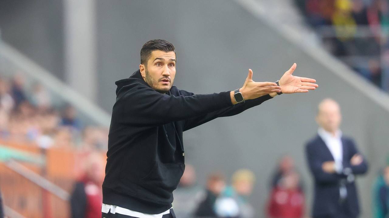 Nuri Sahin gestikuliert.