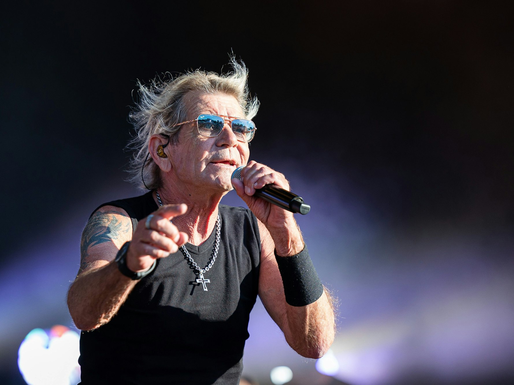 Der Sänger Matthias Reim tritt auf dem Schützenplatz in Wunstorf auf.