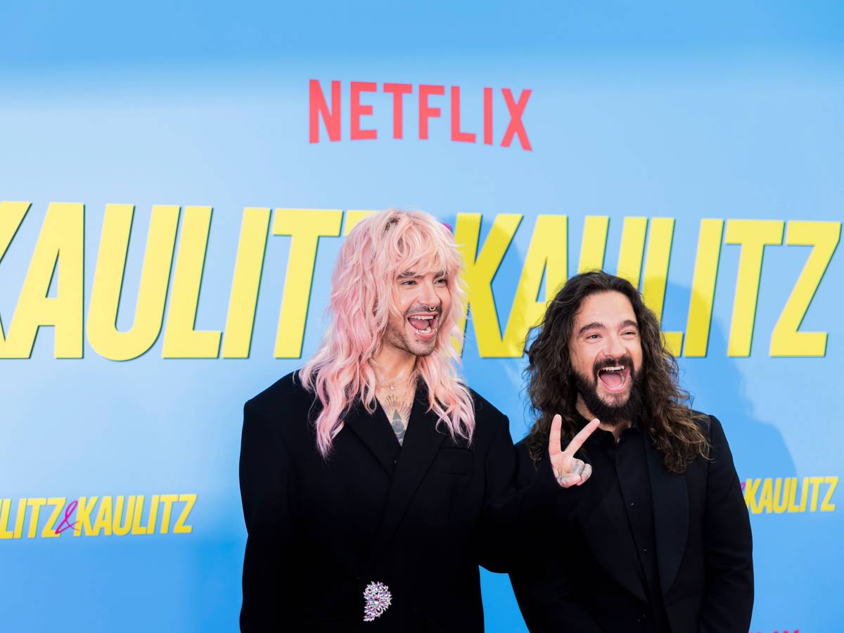 Bill Kaulitz, hier Ende Juni 2024 auf dem Roten Teppich zu seiner Netflix-Dokuserie „Kaulitz & Kaulitz“ anlässlich des Special Screenings im Delphi-Filmpalast in Berlin.