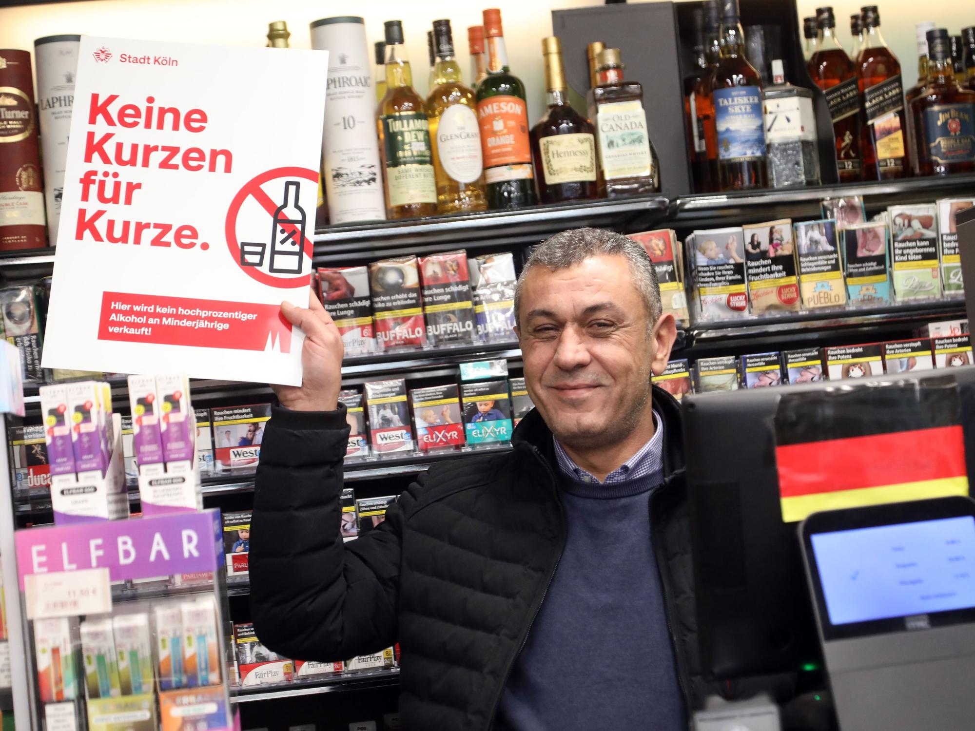 Kenan Aslan mit der Kampagne „Keine Kurze für Kurze“.