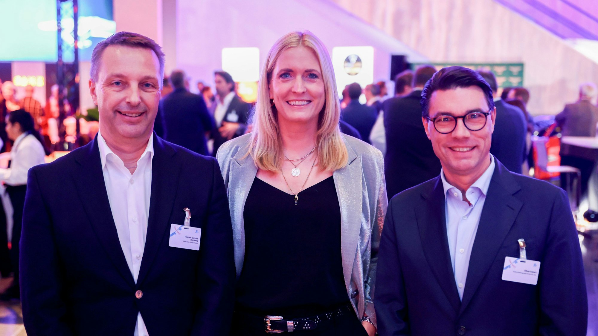Thomas Schultz-Homberg, CEO Kölner Stadt-Anzeiger Medien, Dr. Marie-Christine Frank und Oliver Eckert, COO von DuMont