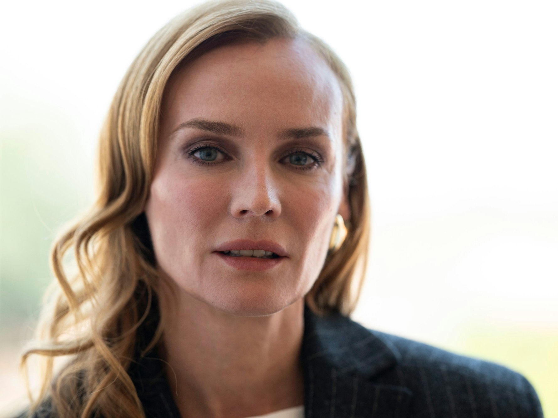 Diane Kruger posiert für ein Foto vor der Premiere des Films „The Shrouds“ auf dem Toronto International Film Festival (TIFF).