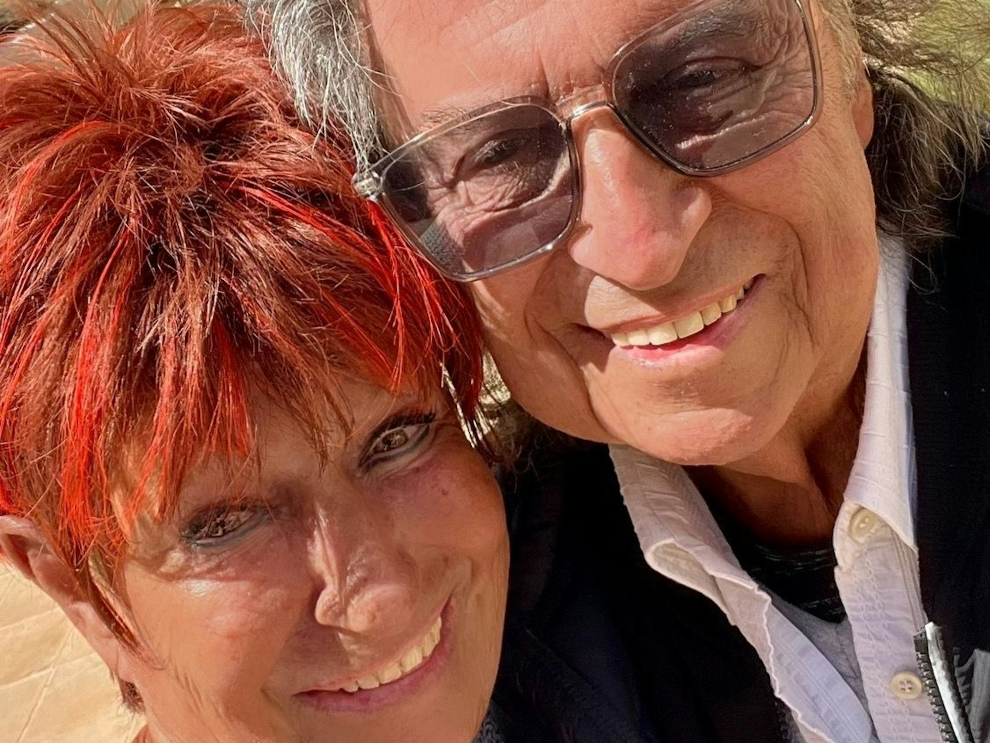 Marita Köllner mit Chris Andrews.