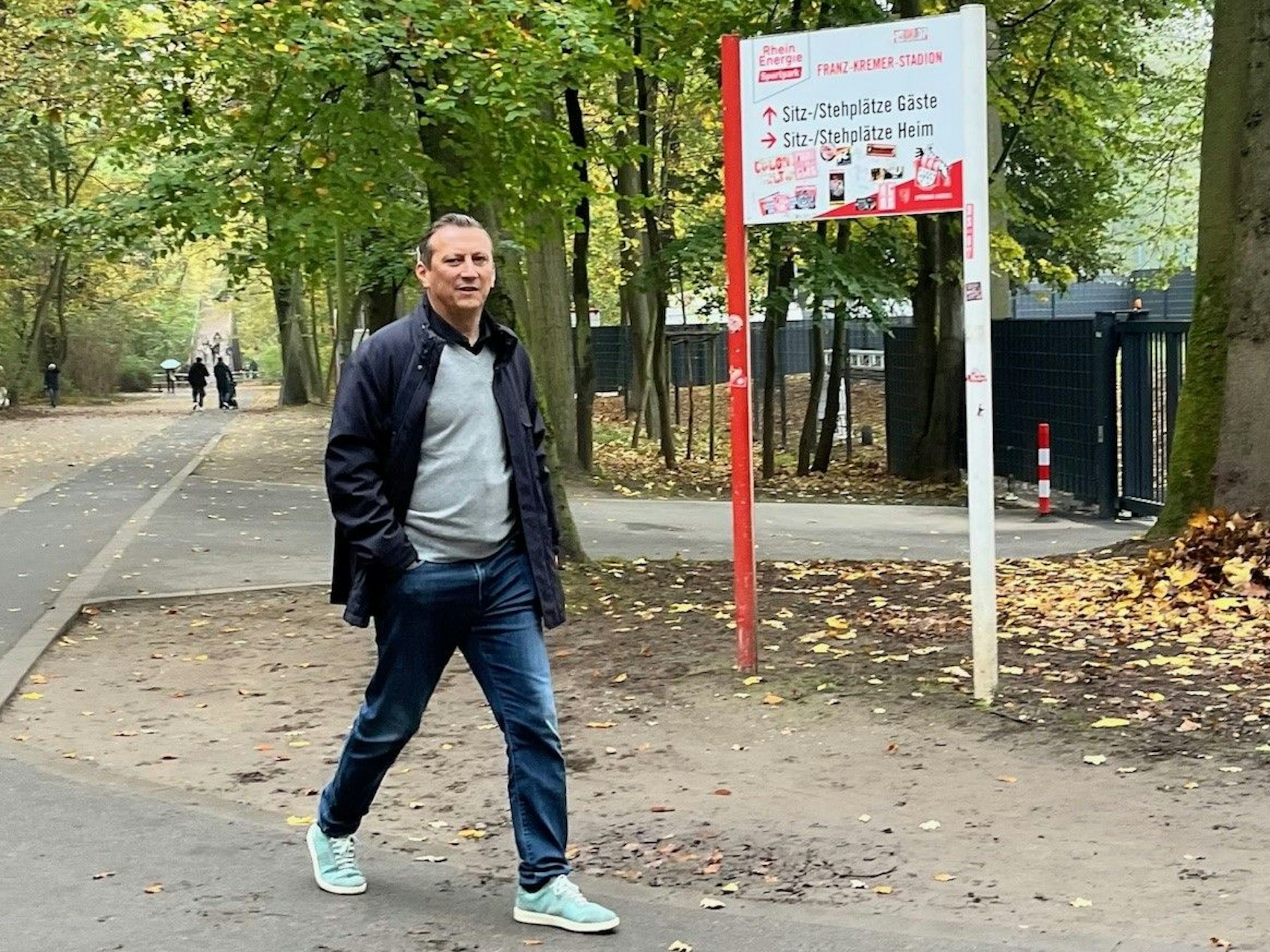 Lionel Souque am Frenz-Kremer-Stadion in Köln.