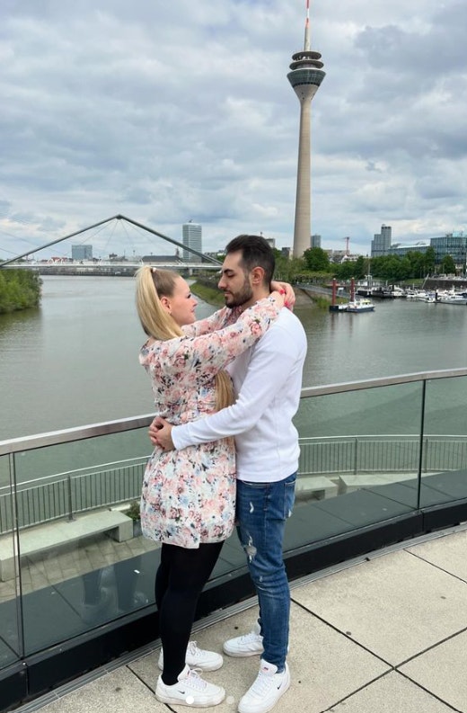 Sarah-Jane Wollny schwanger? Sie äußert sich zu Gerüchten | Express