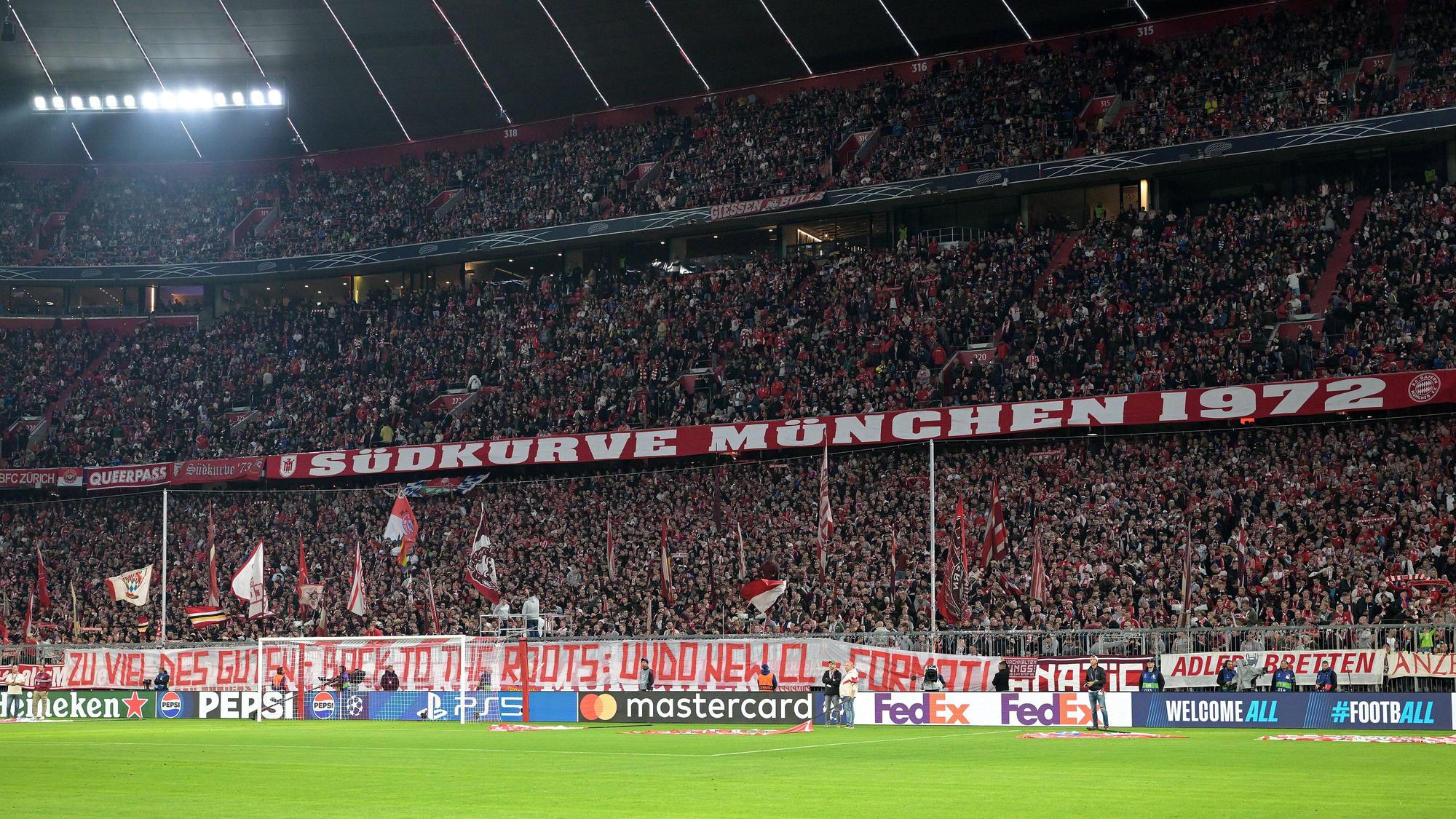 Die Bayern-Fans beim Spiel gegen Dinamo Zagreb.
