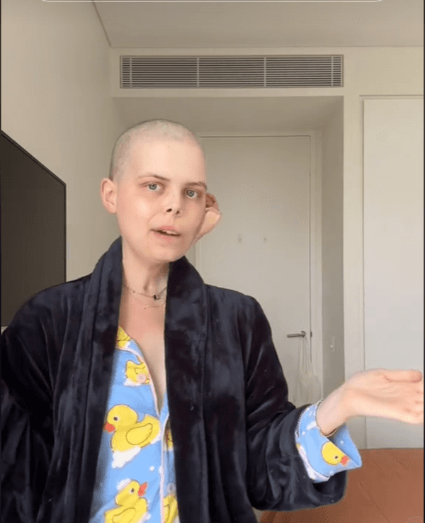 Bella Bradford in ihrem letzten Video.